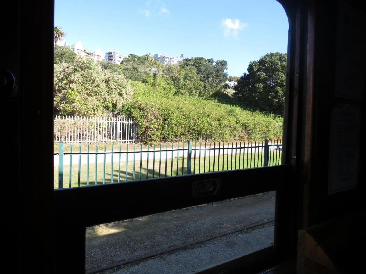 Santos Express Hostel Mosselbaai Buitenkant foto